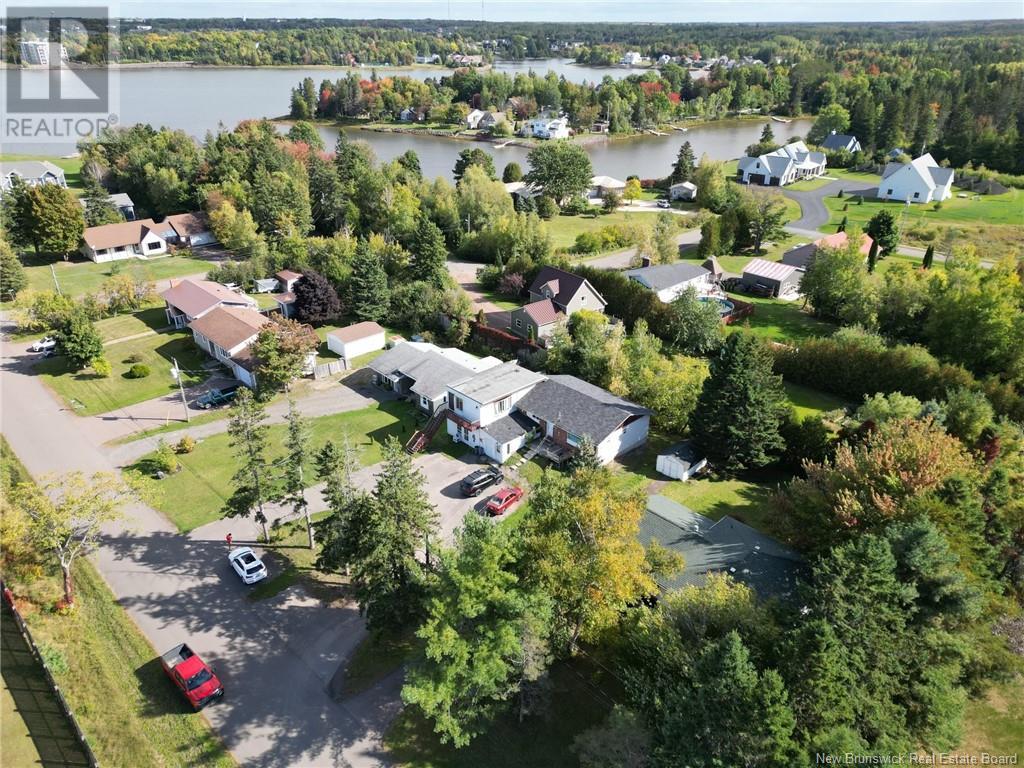 167 Dupuis, Shediac, New Brunswick  E4P 1R2 - Photo 5 - NB107098