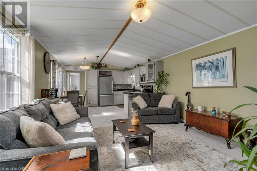 17 Elm Street, Napanee, Ontario  K7R 0E9 - Photo 17 - 40656142