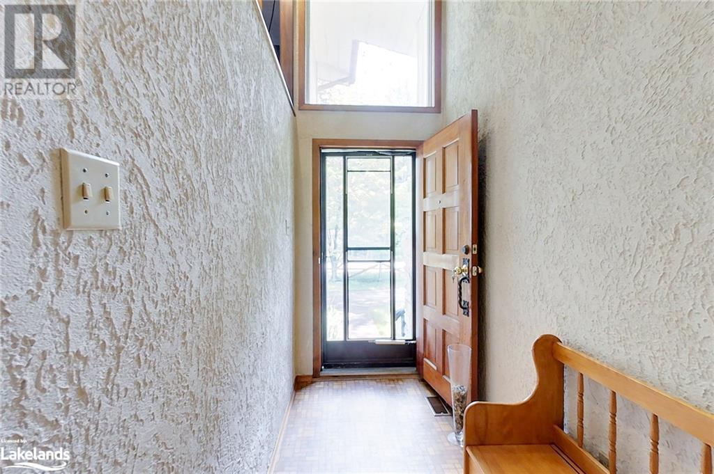 828 Oxbow Park Drive, Wasaga Beach, Ontario  L9Z 2V1 - Photo 17 - 40624752