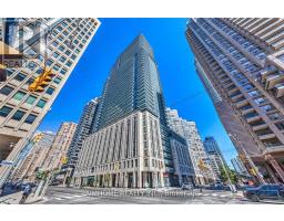 2014 - 955 BAY STREET, Toronto, Ontario