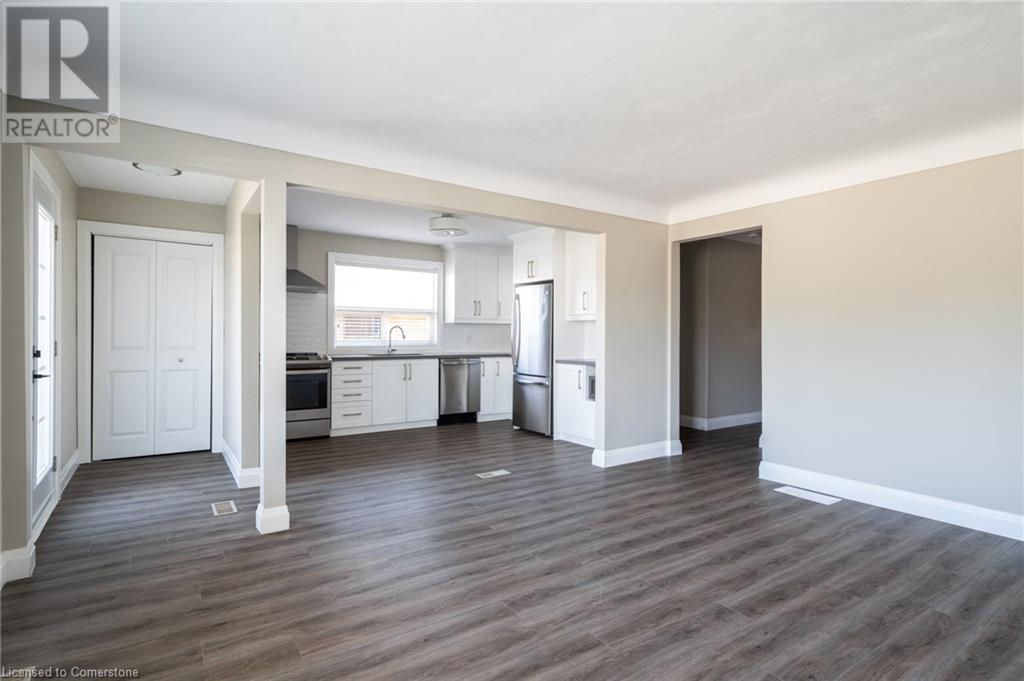 367 East 18th Street Unit# 1, Hamilton, Ontario L9A 4P7 - Photo 8 - 40656598