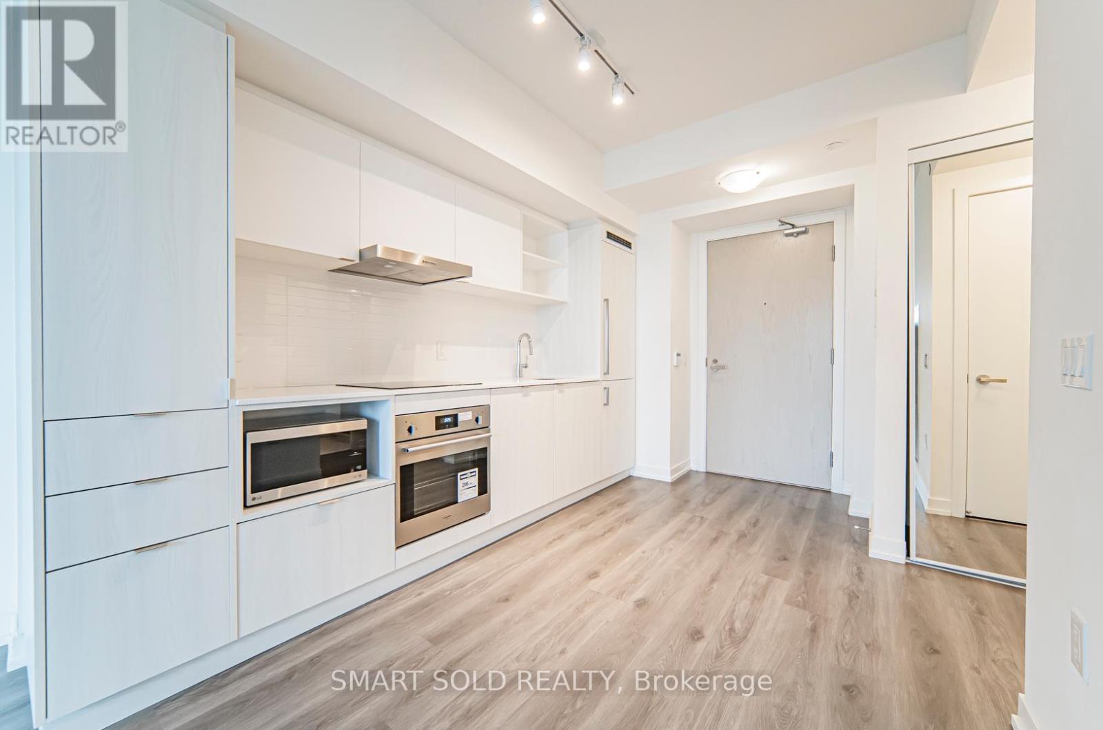 4512 - 138 Downes Street, Toronto, Ontario  M5E 0E4 - Photo 8 - C9377451