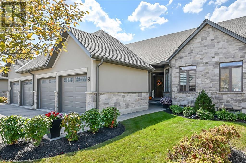 247 Munnoch Boulevard Unit# 6, Woodstock, Ontario  N4T 0K2 - Photo 2 - 40656461