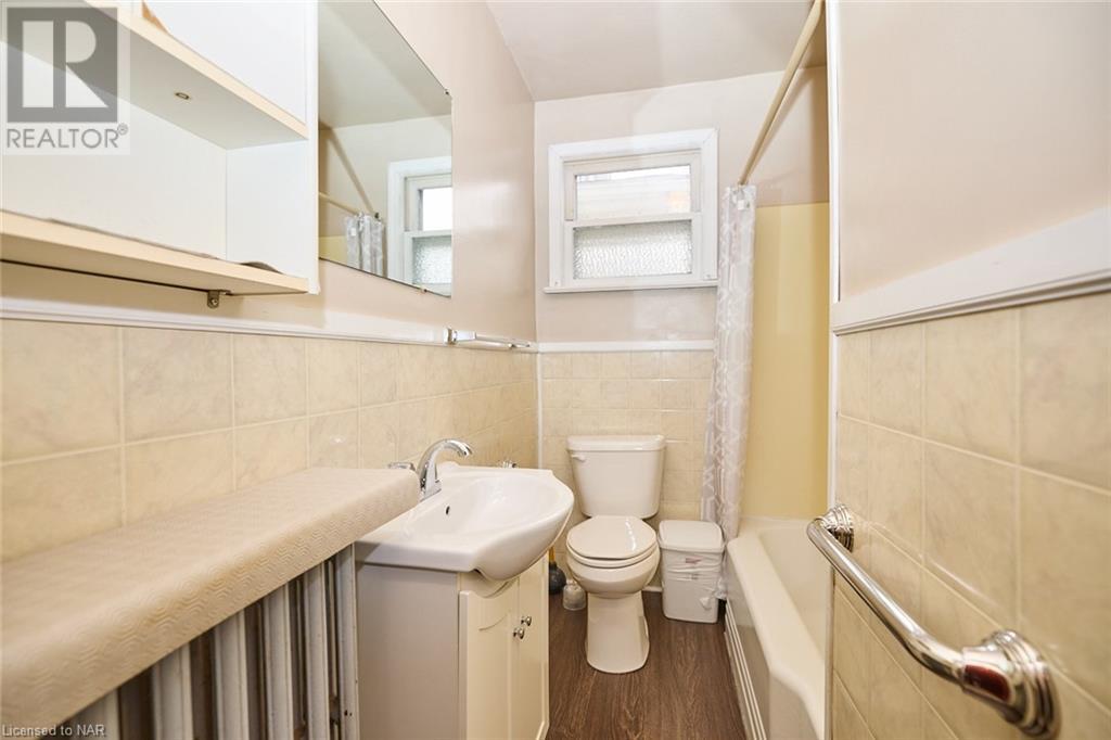 223 Niagara Street, St. Catharines, Ontario  L2M 4V3 - Photo 28 - 40656676