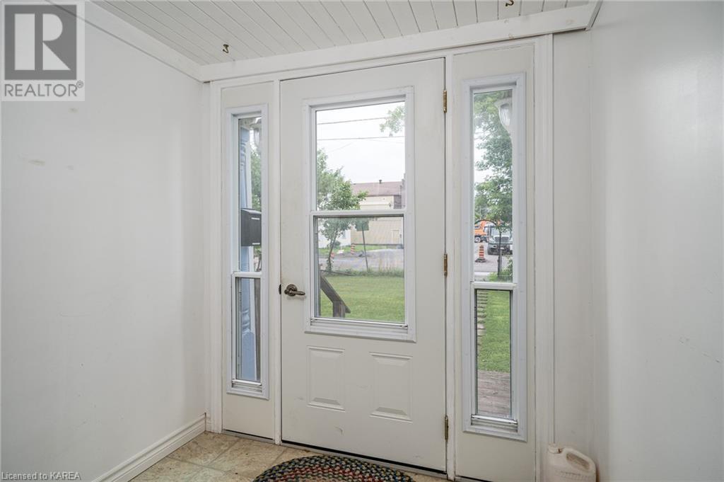 4 Peel Street, Tamworth, Ontario  K0K 3G0 - Photo 3 - 40656165