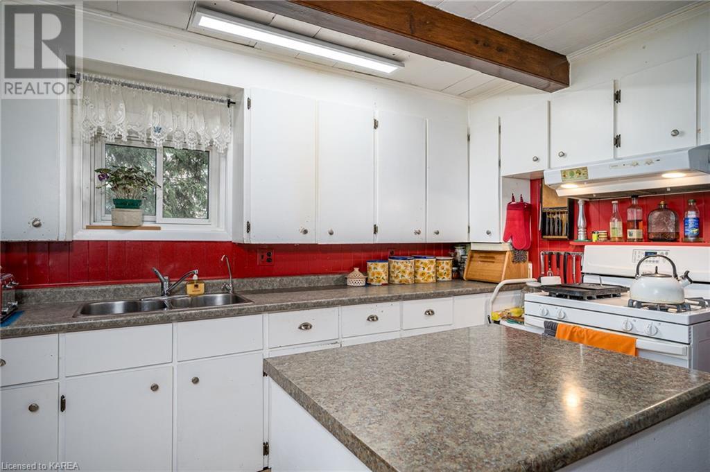 4 Peel Street, Tamworth, Ontario  K0K 3G0 - Photo 8 - 40656165