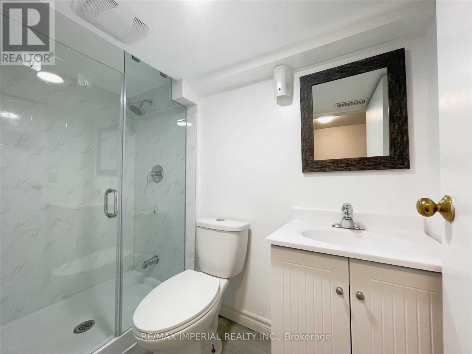 14 Green Lane, Toronto, Ontario  M8Z 4V8 - Photo 6 - W9377576