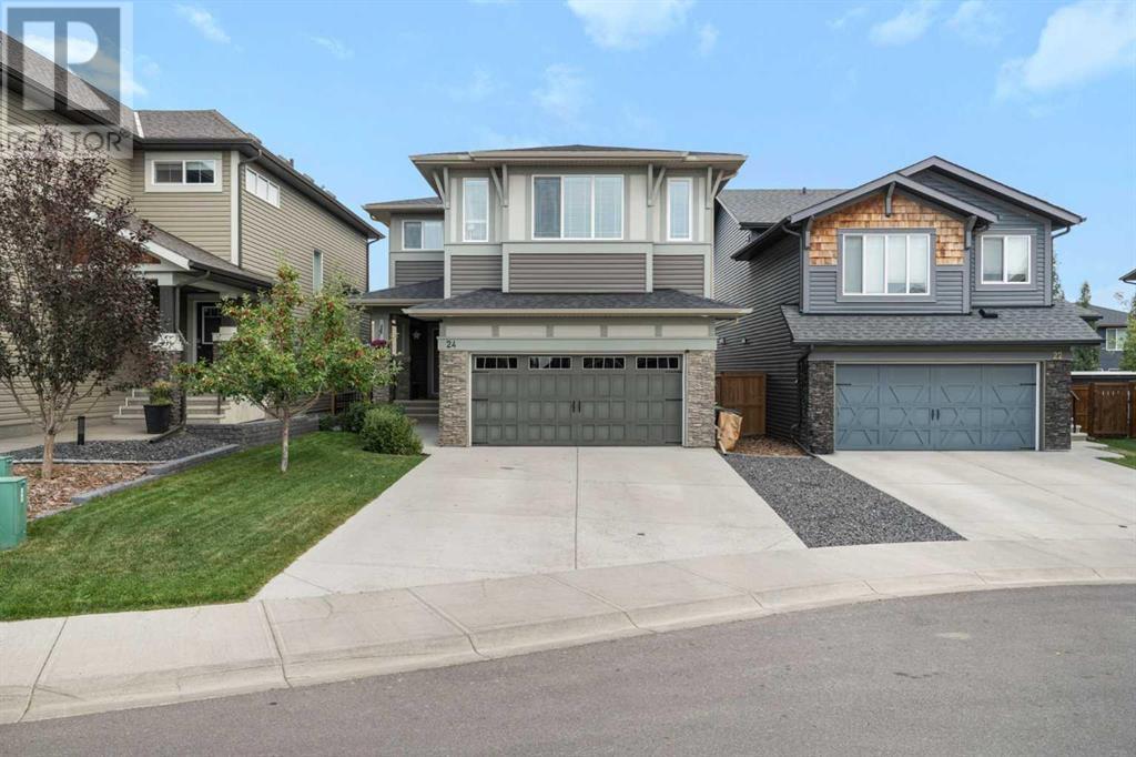 24 Mount Rae Place, Okotoks, Alberta