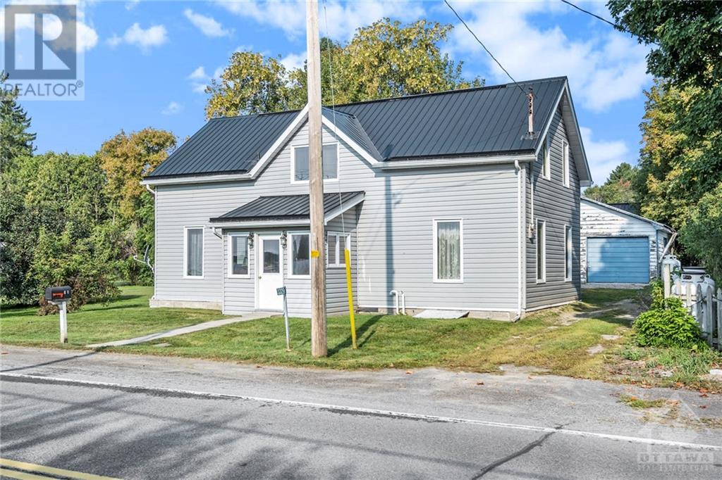 3329 GALETTA SIDE ROAD Arnprior