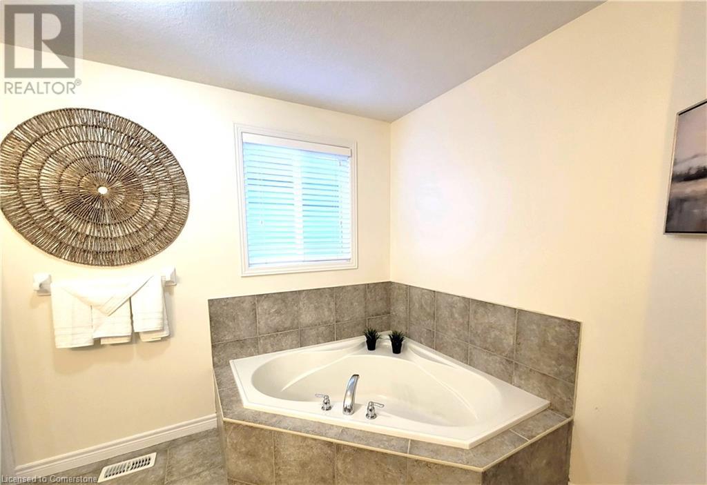 160 Brenneman Crescent, Baden, Ontario  N3A 4N1 - Photo 25 - 40653475