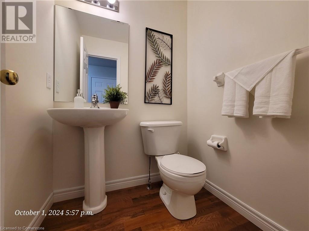 160 Brenneman Crescent, Baden, Ontario  N3A 4N1 - Photo 5 - 40653475