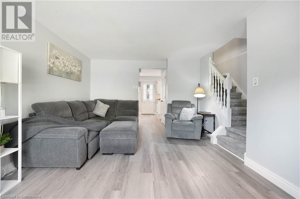 25 Linfield Drive Unit# 61, St. Catharines, Ontario L2N 5T7 - Photo 4 - 40656808