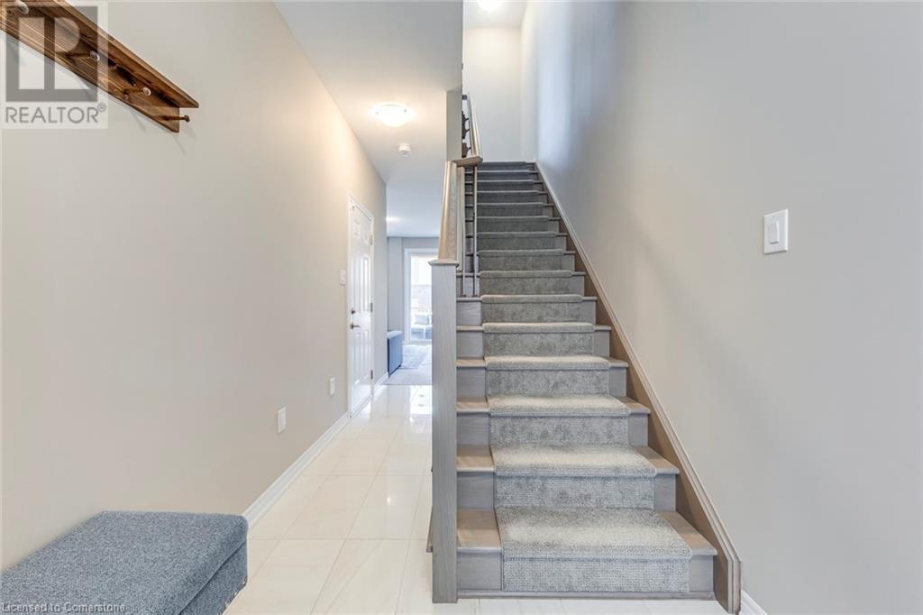 386 Belcourt Common, Oakville, Ontario  L6H 0R1 - Photo 10 - 40655856