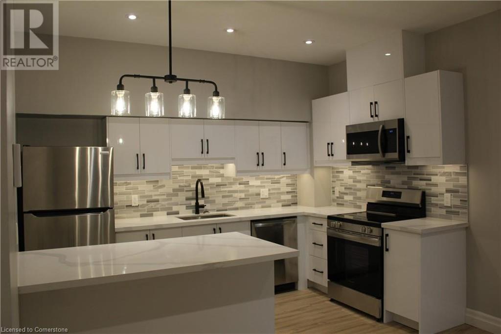 69 EAST MAIN Street Unit# 104, welland, Ontario