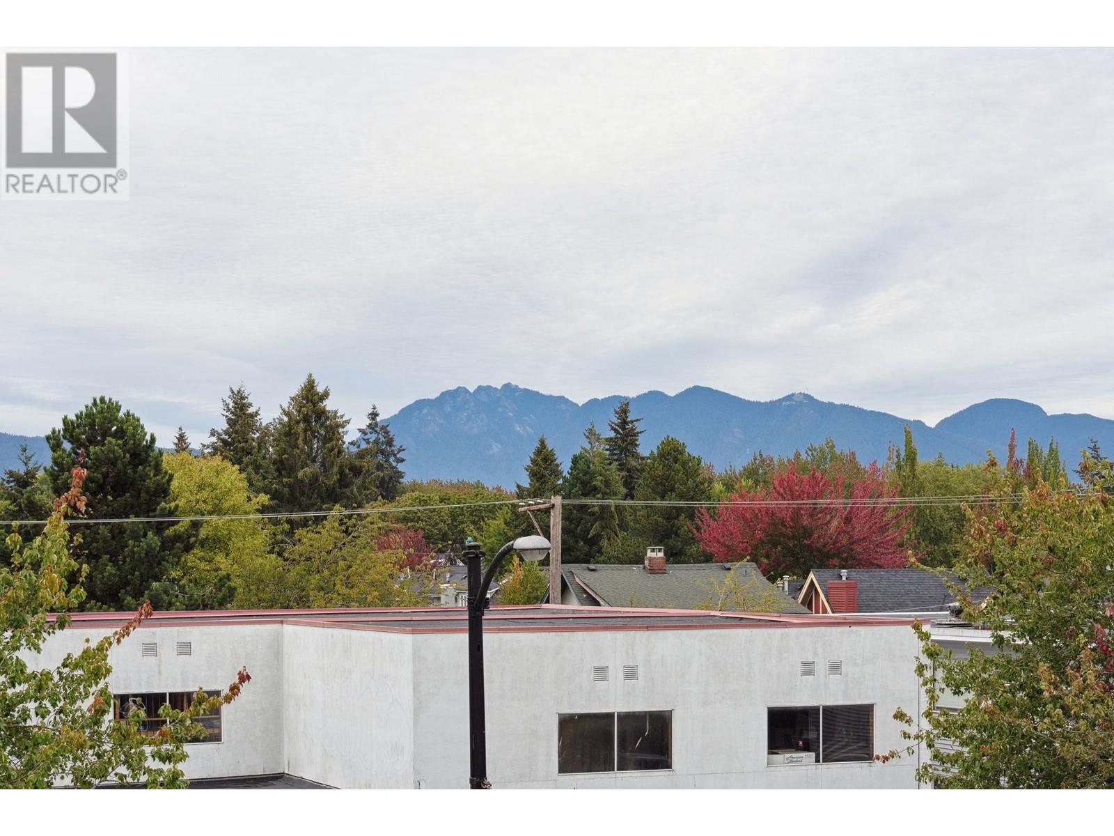 Listing Picture 19 of 20 : 309 2528 COLLINGWOOD STREET, Vancouver / 溫哥華 - 魯藝地產 Yvonne Lu Group - MLS Medallion Club Member