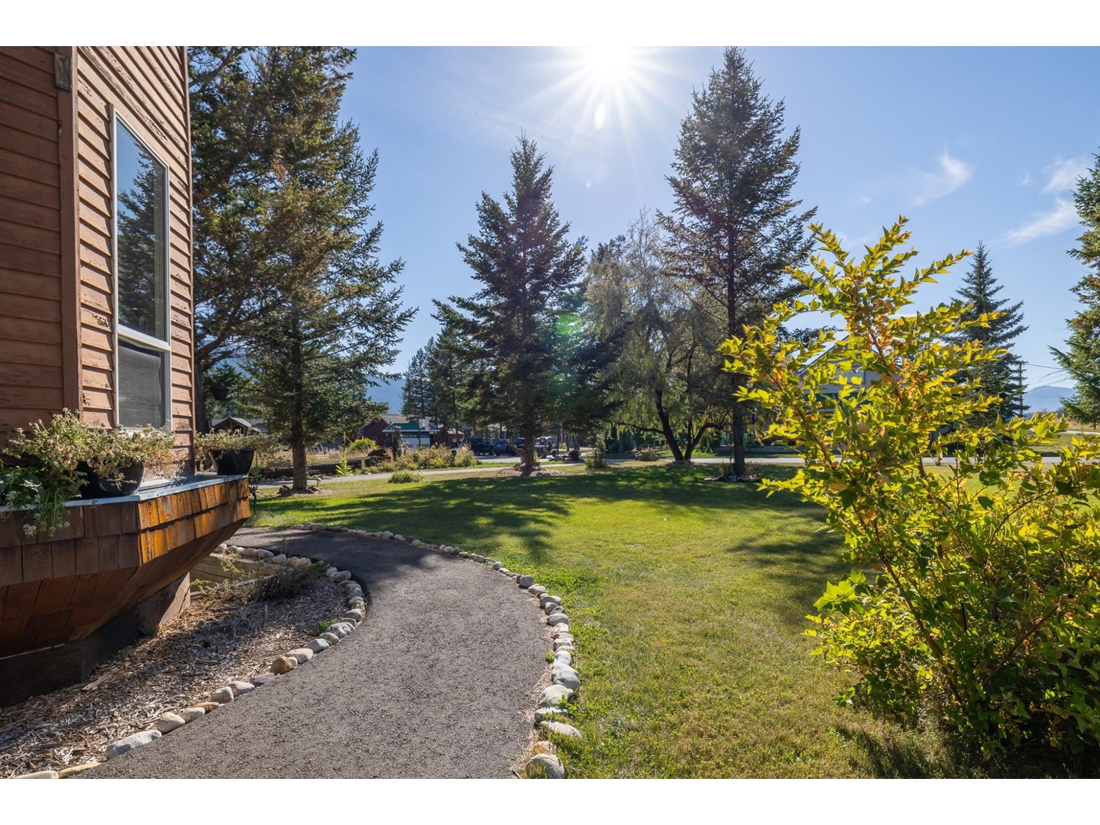 6823 Columbia Ridge Drive, Fairmont Hot Springs, British Columbia  V0B 1L2 - Photo 38 - 2479841