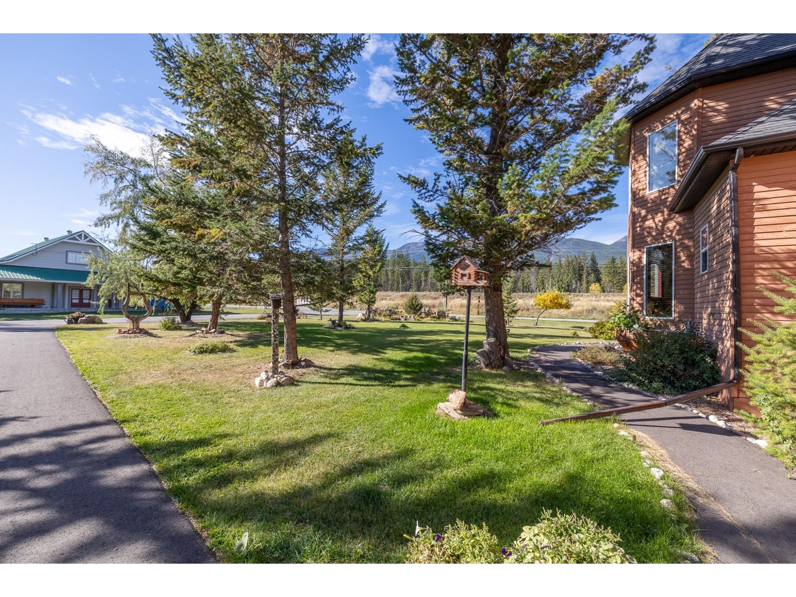 6823 Columbia Ridge Drive, Fairmont Hot Springs, British Columbia  V0B 1L2 - Photo 39 - 2479841