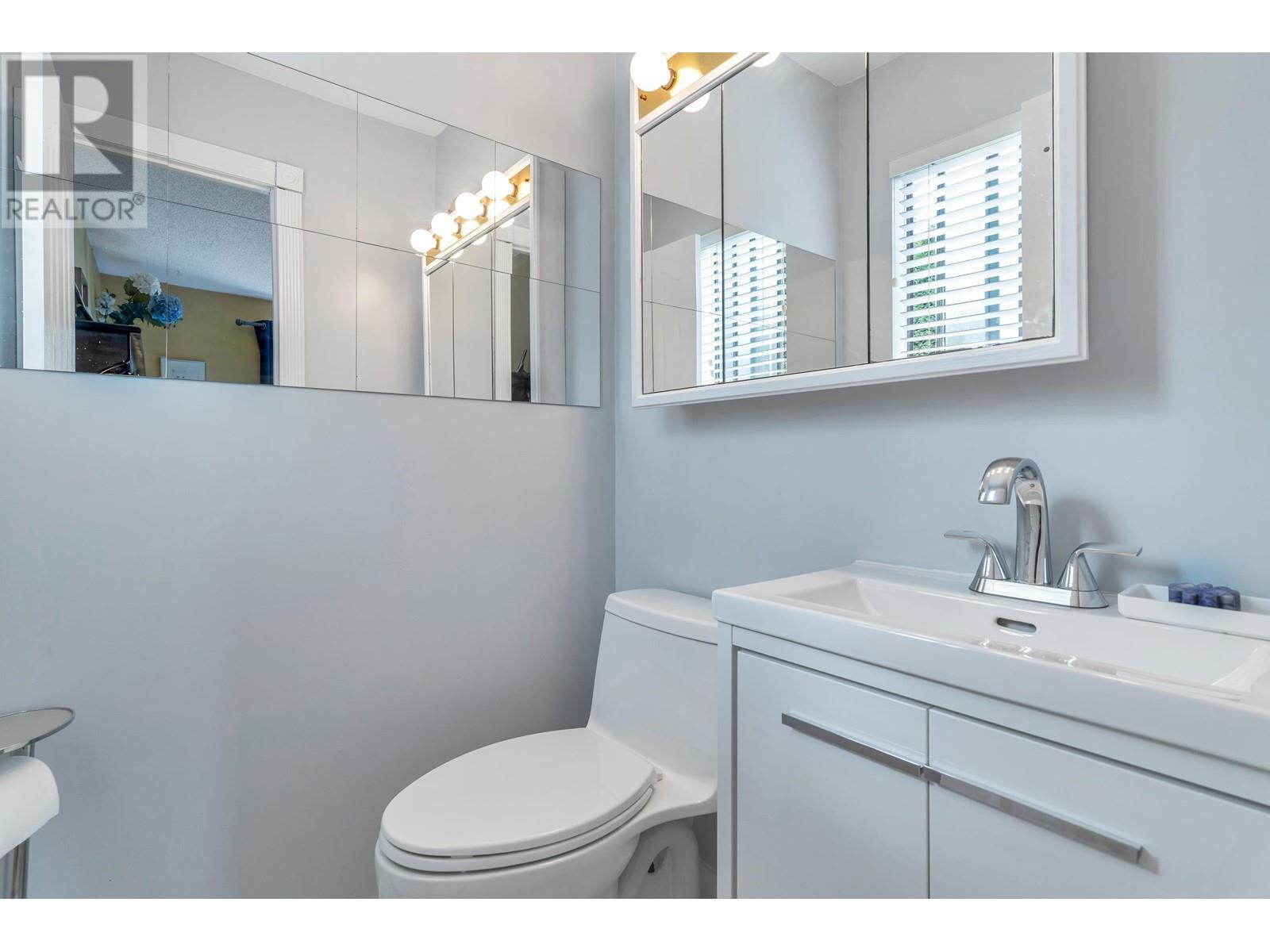 2 Noble Court, Port Moody, British Columbia  V3H 3Z5 - Photo 13 - R2931686