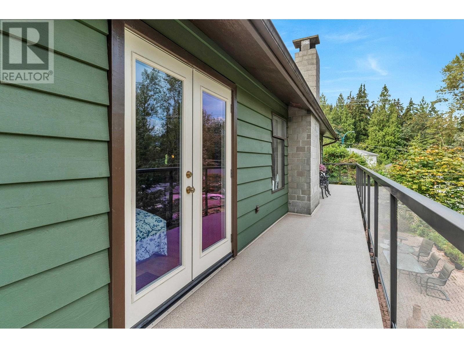 2 Noble Court, Port Moody, British Columbia  V3H 3Z5 - Photo 18 - R2931686