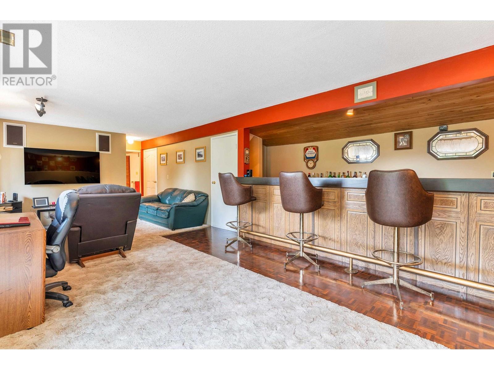 2 Noble Court, Port Moody, British Columbia  V3H 3Z5 - Photo 32 - R2931686