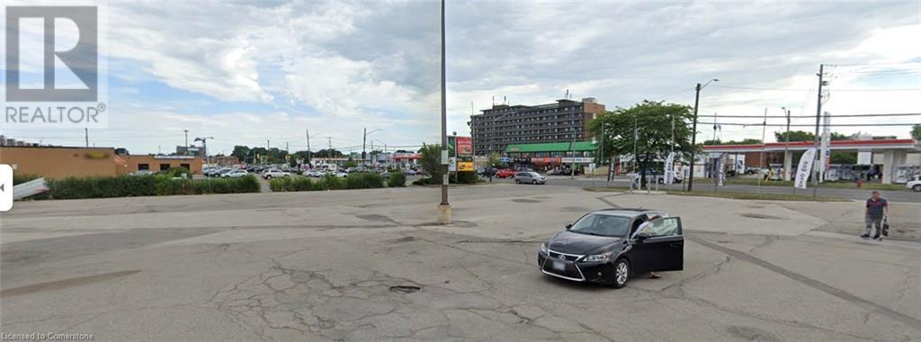 858 UPPER JAMES Street, hamilton, Ontario