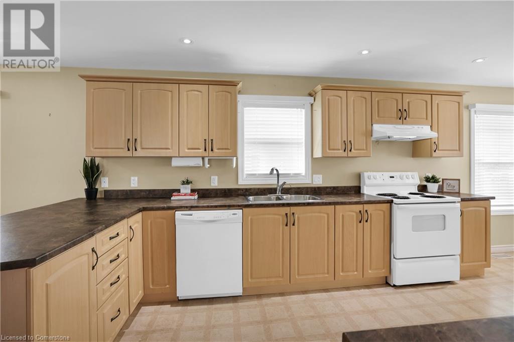 4577 Sara Lane, Beamsville, Ontario  L3J 0W1 - Photo 8 - 40656480