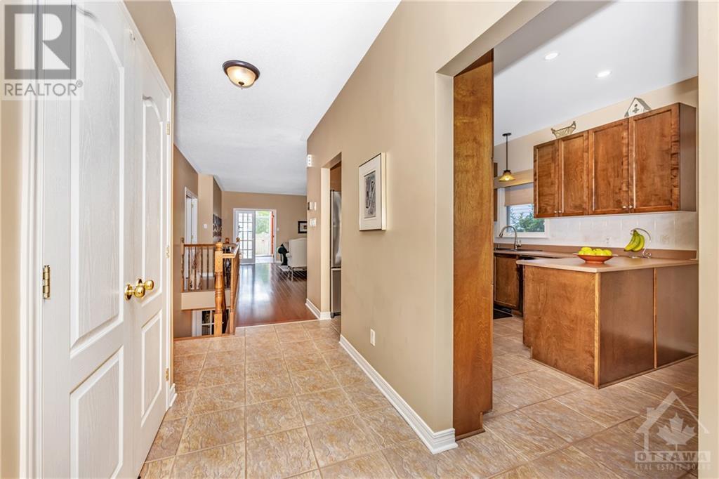 865 Markwick Crescent, Ottawa, Ontario K4A 4M7 - Photo 4 - 1414659