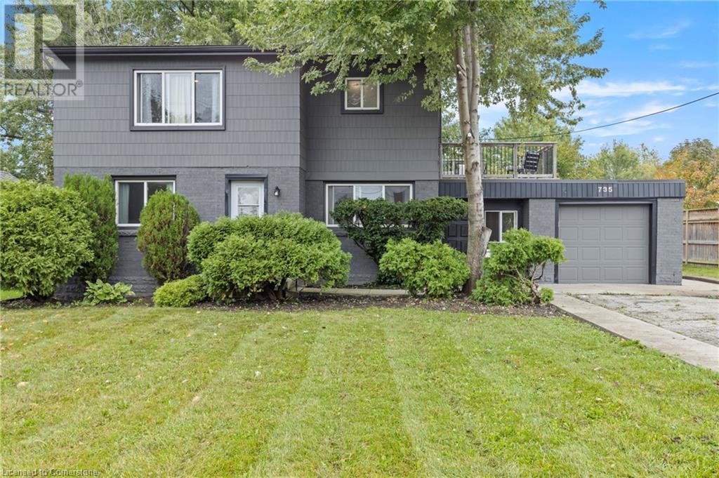 735 Upper Gage Avenue, Hamilton, Ontario L8V 4J9 - Photo 1 - 40656953