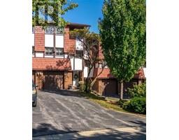 89 LARRAINE Avenue, dundas, Ontario