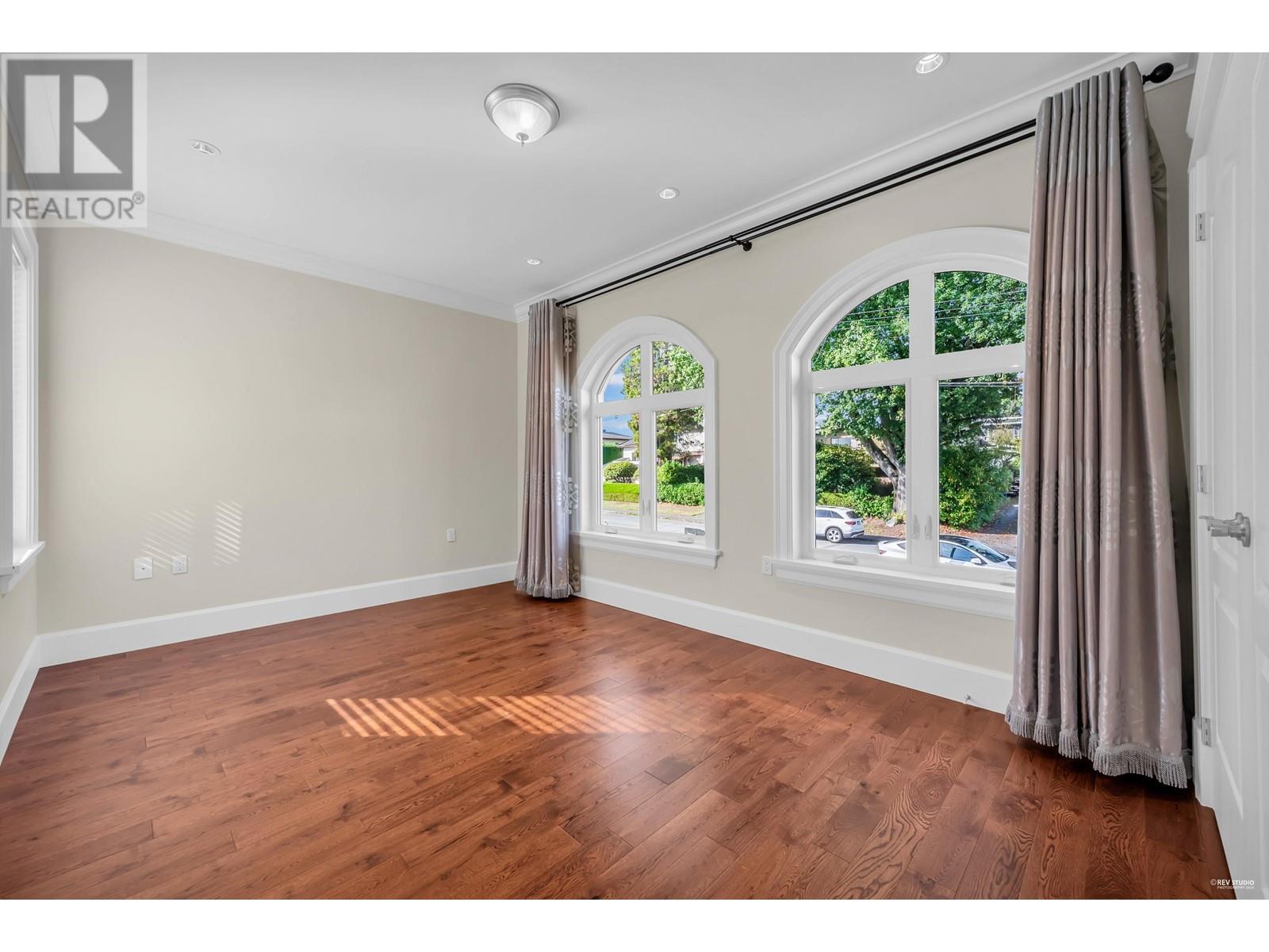 6680 Winch Street, Burnaby, British Columbia  V5B 2L6 - Photo 27 - R2931745