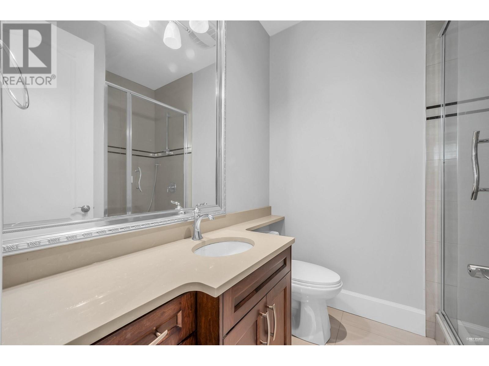 6680 Winch Street, Burnaby, British Columbia  V5B 2L6 - Photo 35 - R2931745