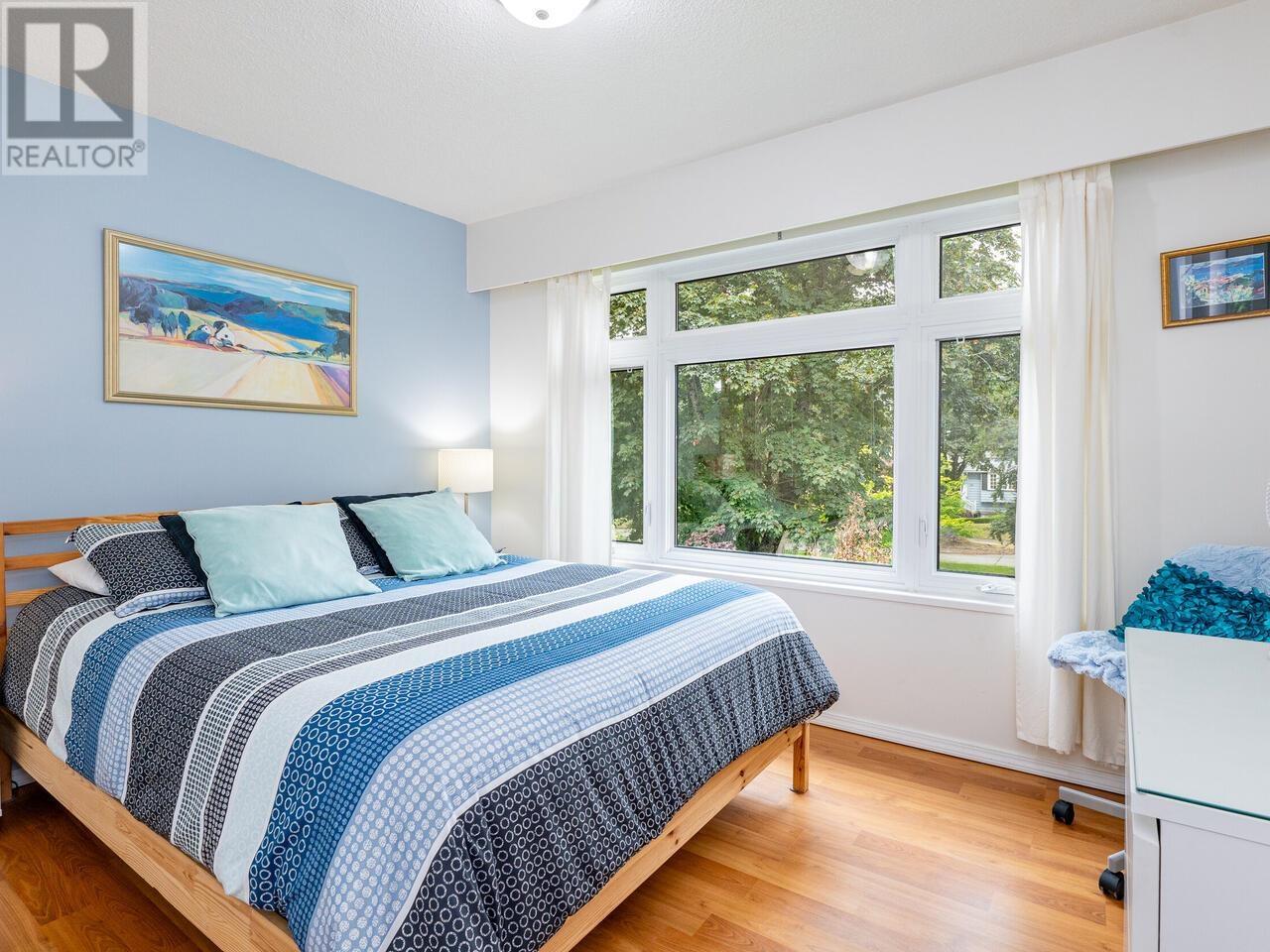 Listing Picture 23 of 40 : 3706 W KING EDWARD AVENUE, Vancouver / 溫哥華 - 魯藝地產 Yvonne Lu Group - MLS Medallion Club Member