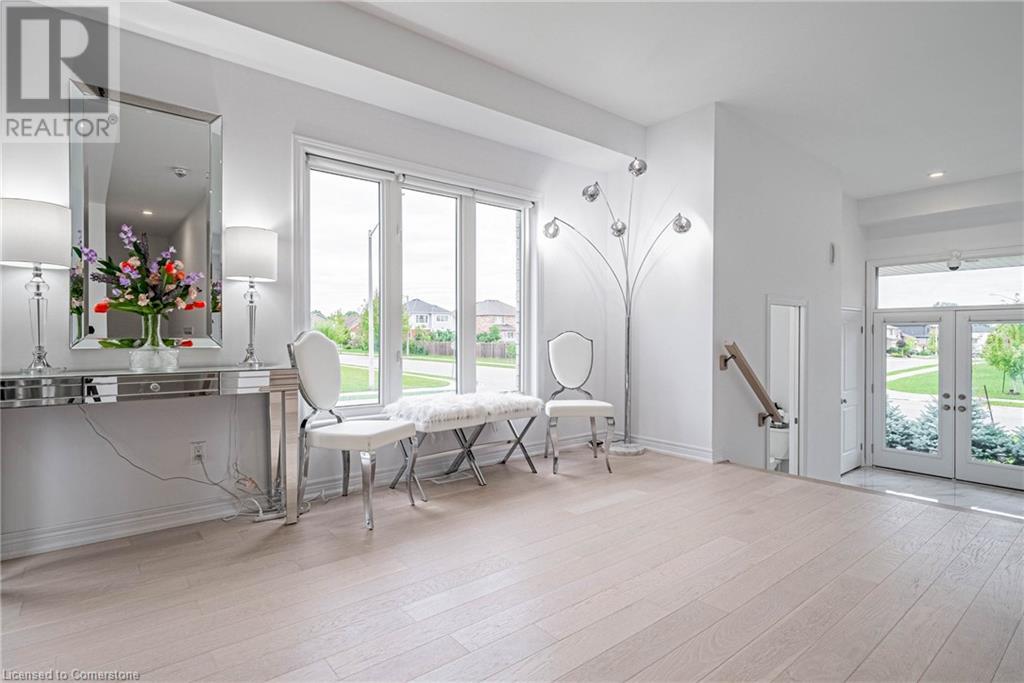 6074 Pauline Drive, Niagara Falls, Ontario  L2H 0H9 - Photo 10 - 40655457