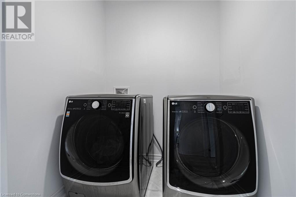 6074 Pauline Drive, Niagara Falls, Ontario  L2H 0H9 - Photo 37 - 40655457