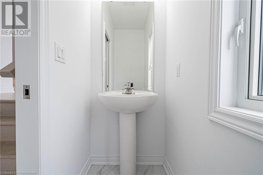 6074 Pauline Drive, Niagara Falls, Ontario  L2H 0H9 - Photo 7 - 40655457