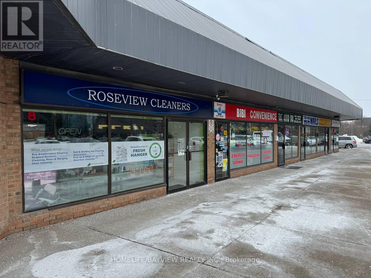 Property at 8 - 9625 YONGE STREET N image 1