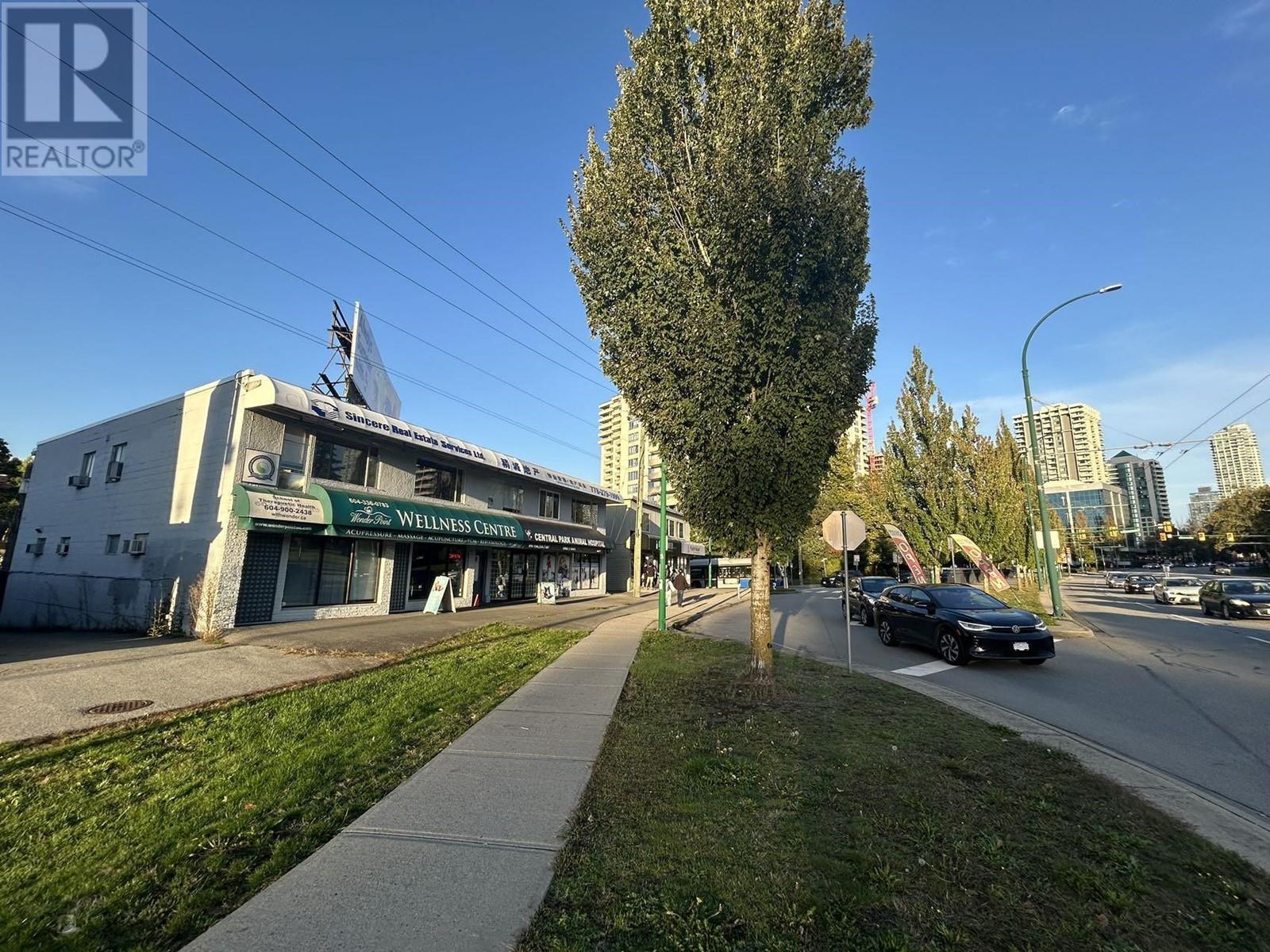 Property at 4071 KINGSWAY image