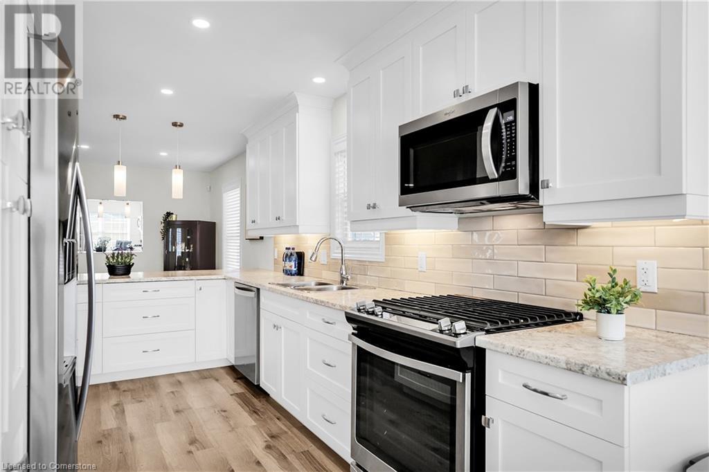 4576 Sara Lane, Beamsville, Ontario  L3J 0W1 - Photo 10 - 40656493