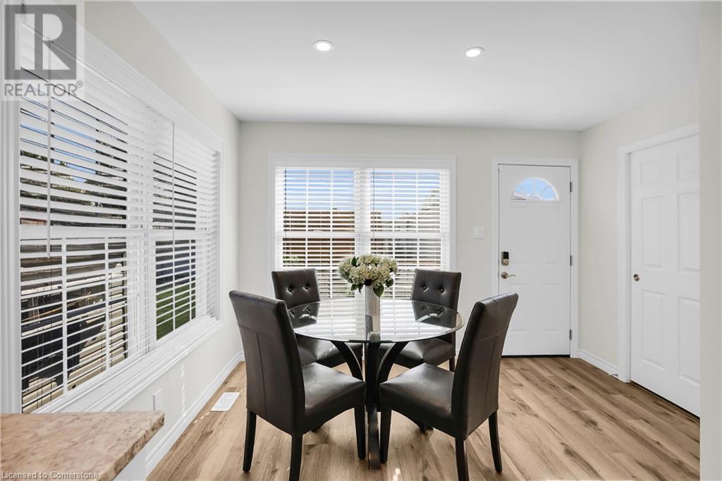 4576 Sara Lane, Beamsville, Ontario  L3J 0W1 - Photo 12 - 40656493