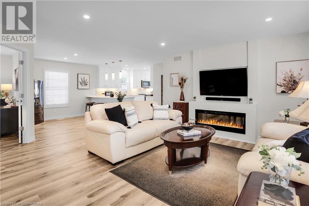 4576 Sara Lane, Beamsville, Ontario  L3J 0W1 - Photo 4 - 40656493