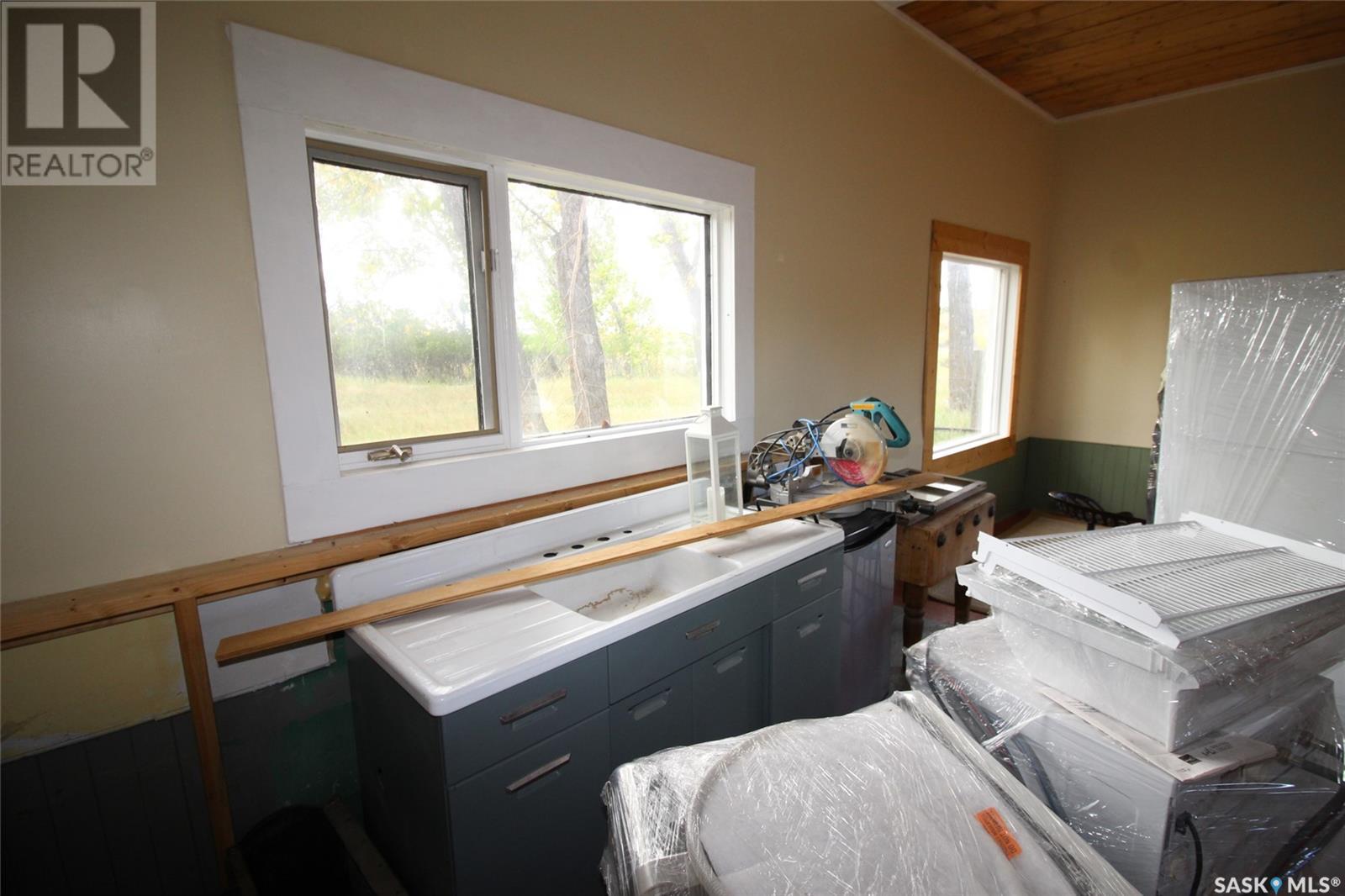 0 Chimney Coulee Road, Eastend, Saskatchewan  S0N 0T0 - Photo 11 - SK985136