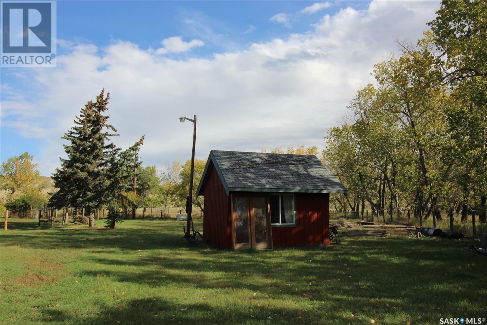 0 Chimney Coulee Road, Eastend, Saskatchewan  S0N 0T0 - Photo 26 - SK985136