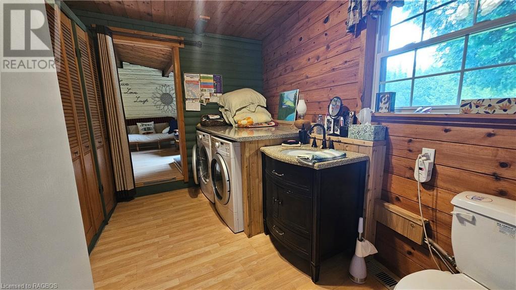 33 Whiskey Harbour Road, Northern Bruce Peninsula, Ontario N0H 1X0 - Photo 16 - 40610187