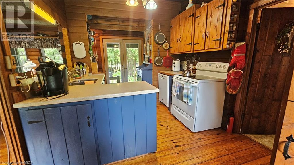 33 Whiskey Harbour Road, Northern Bruce Peninsula, Ontario N0H 1X0 - Photo 8 - 40610187