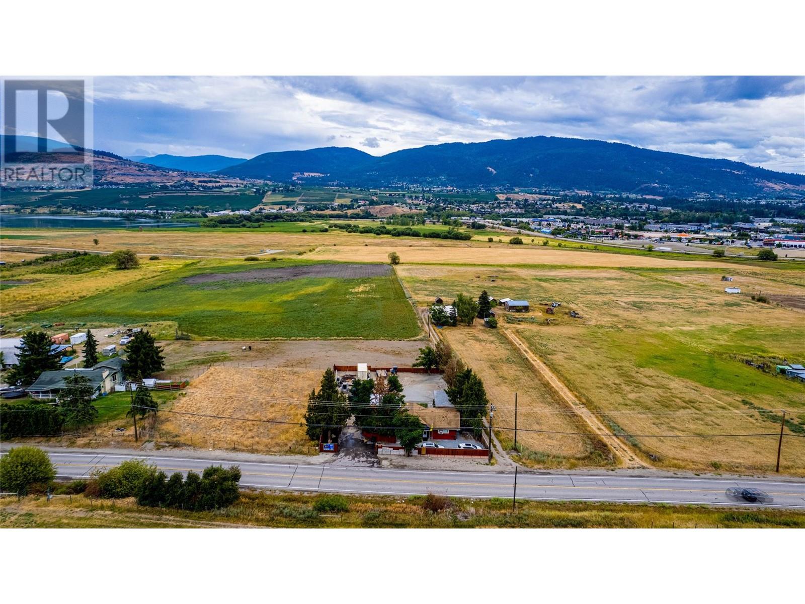 6049 Old Kamloops Road, Vernon, British Columbia  V0E 2C0 - Photo 28 - 10317656