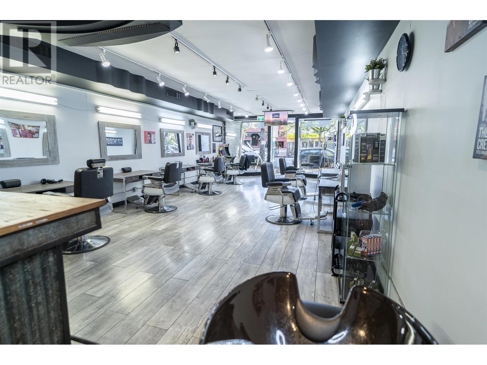 2871 W Broadway, Vancouver, British Columbia  V6K 2G6 - Photo 4 - C8063389