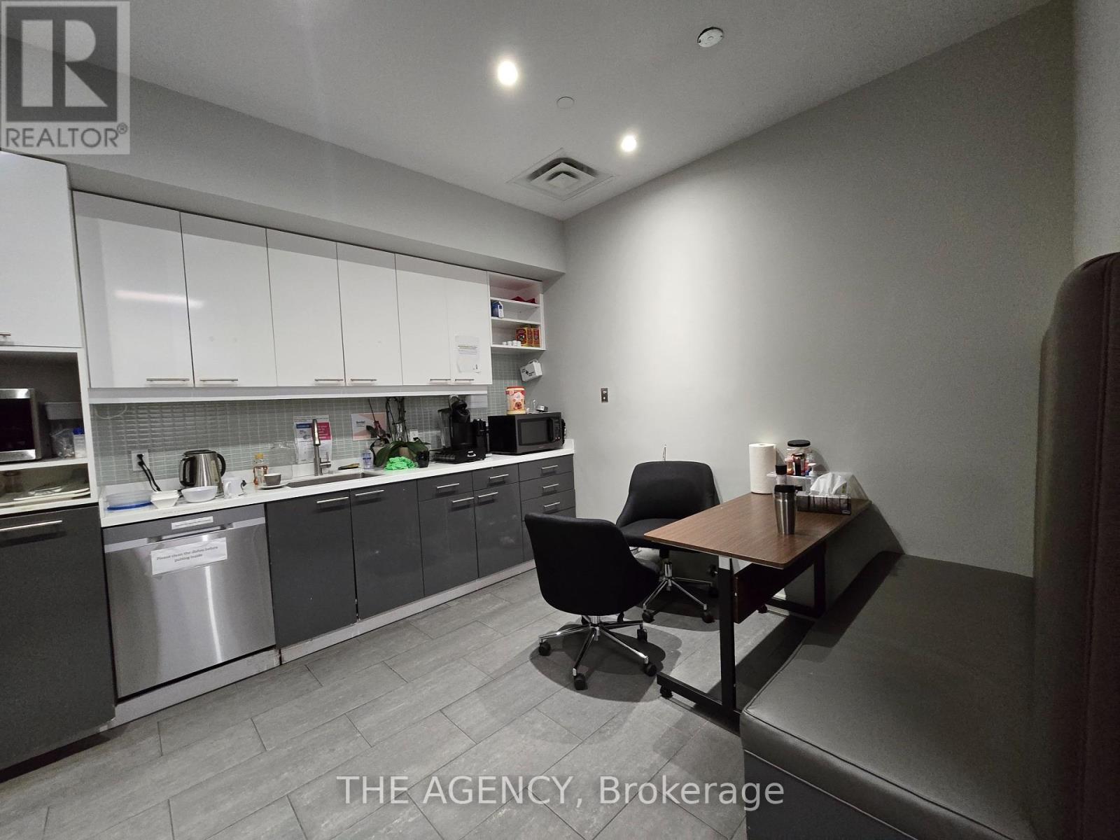 1050b - 5255 Yonge Street, Toronto, Ontario  M2N 6P4 - Photo 13 - C9379003