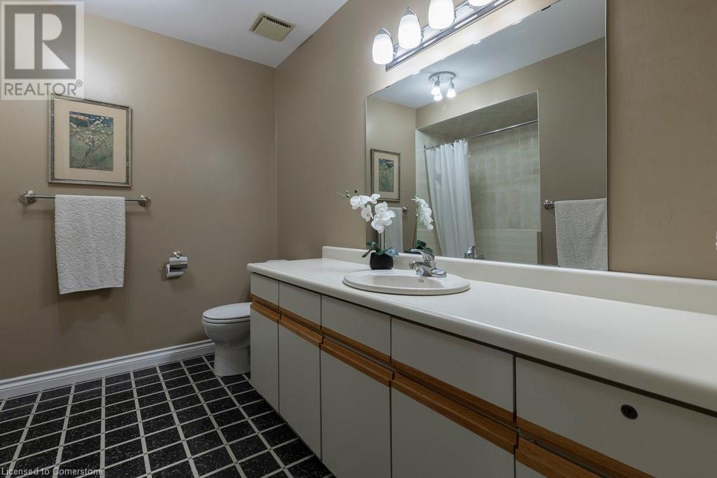 30 Osler Drive Unit# 6, Dundas, Ontario L9H 6W1 - Photo 25 - 40656970