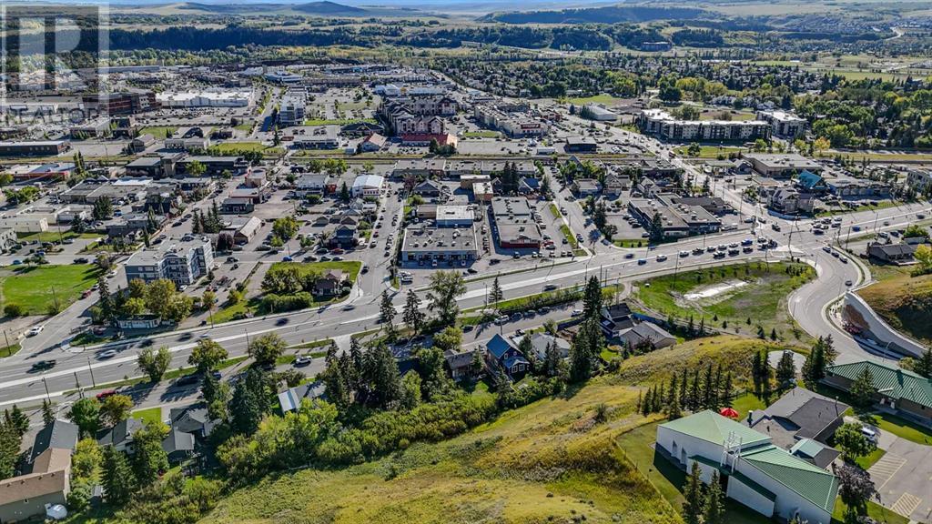 408 3 Street, Cochrane, Alberta  T4C 1Z6 - Photo 11 - A2166878