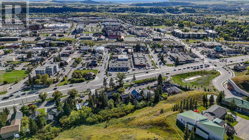 408 3 Street, Cochrane, Alberta  T4C 1Z6 - Photo 12 - A2166878